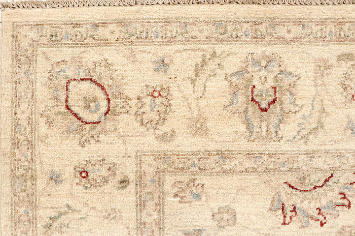 Bisque Ziegler 5' 5 x 7' 10 - No. 67924 - ALRUG Rug Store