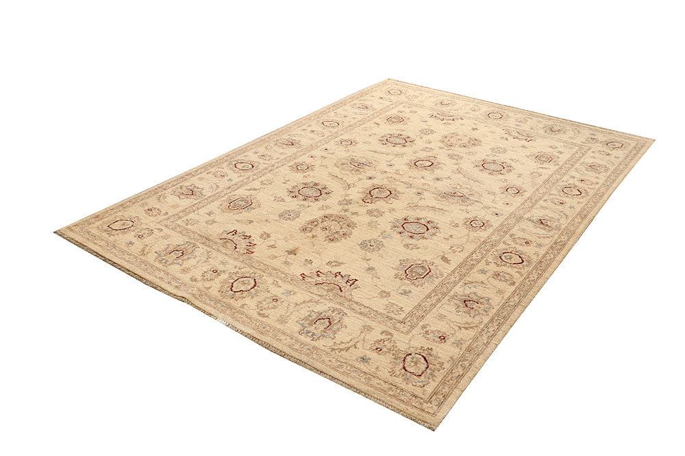 Bisque Ziegler 5' 5 x 7' 10 - No. 67924 - ALRUG Rug Store