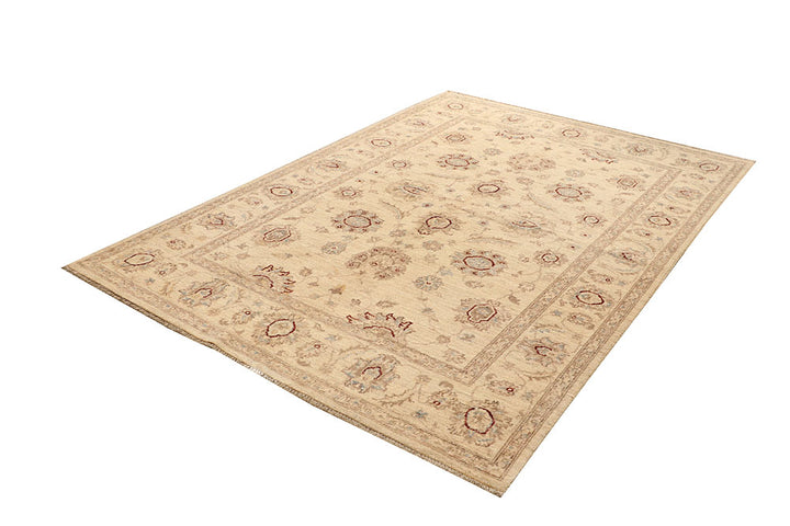 Bisque Ziegler 5' 5 x 7' 10 - No. 67924 - ALRUG Rug Store