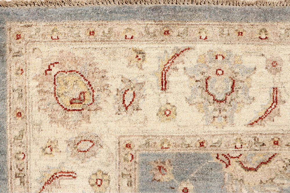 Silver Ziegler 5' 7 x 7' 10 - No. 68041 - ALRUG Rug Store