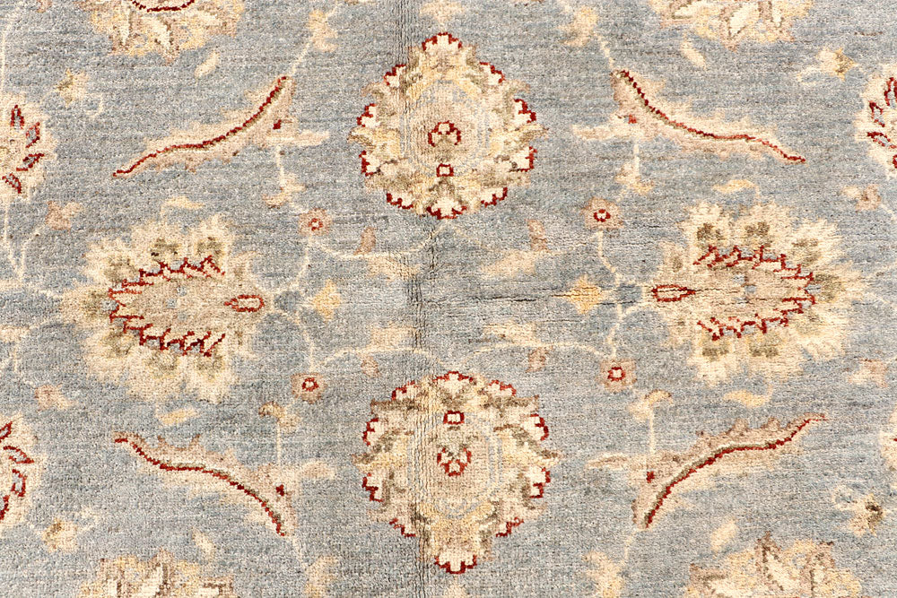 Silver Ziegler 5' 7 x 7' 10 - No. 68041 - ALRUG Rug Store