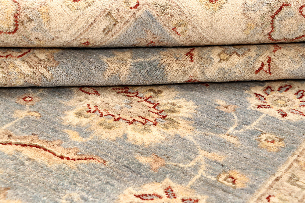 Silver Ziegler 5' 7 x 7' 10 - No. 68041 - ALRUG Rug Store