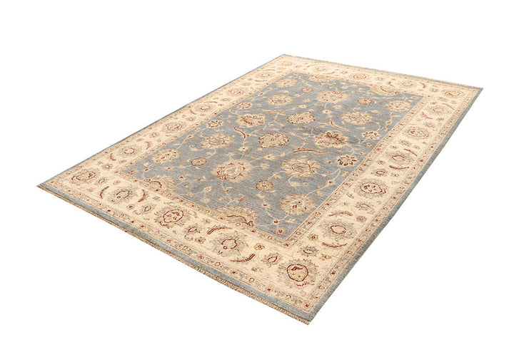 Silver Ziegler 5' 7 x 7' 10 - No. 68041 - ALRUG Rug Store