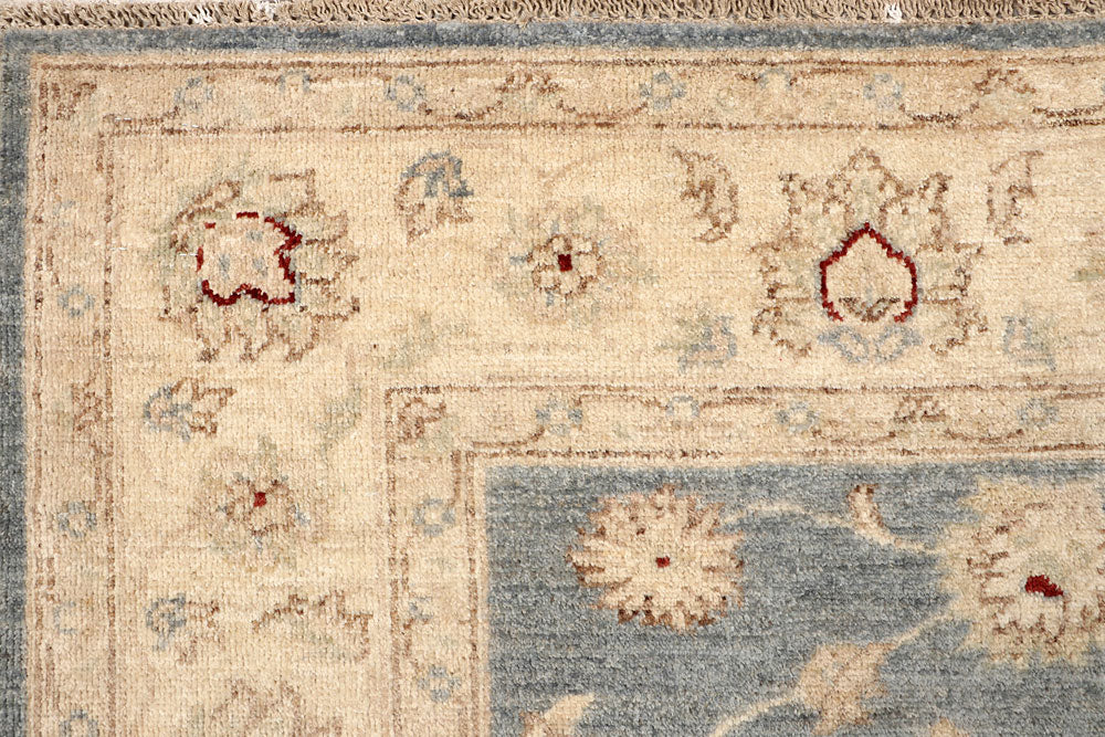 Silver Ziegler 5' 9 x 7' 10 - No. 68129 - ALRUG Rug Store