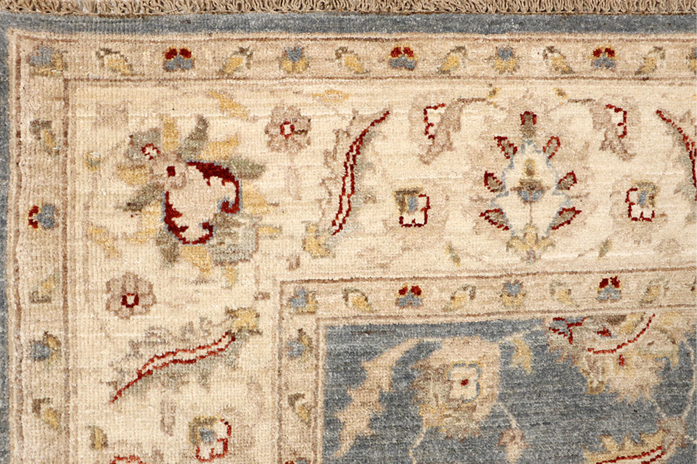 Silver Ziegler 5' 7 x 8' - No. 68131 - ALRUG Rug Store