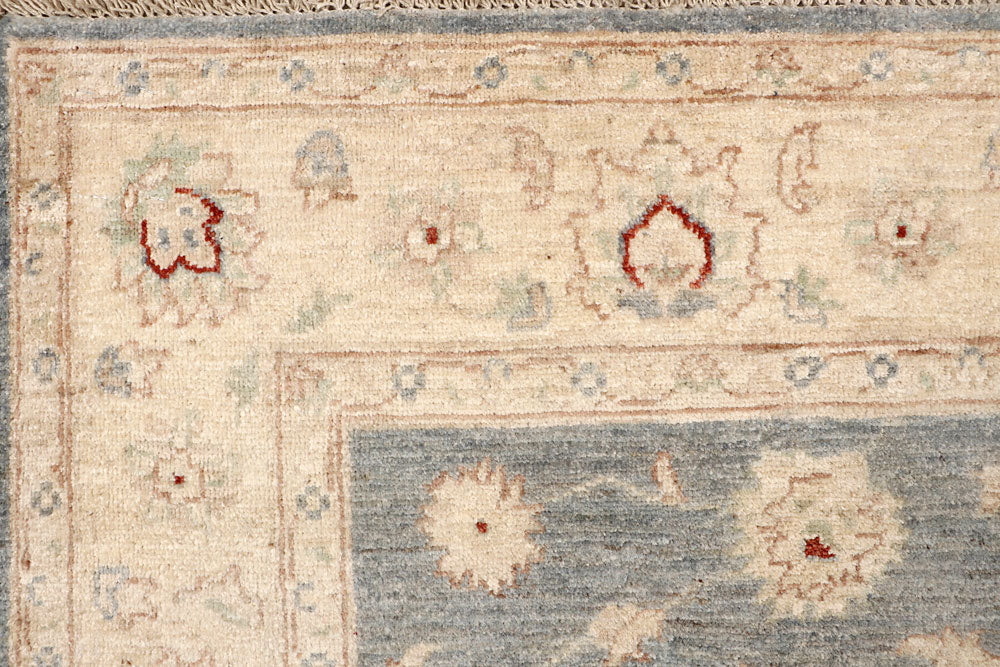 Silver Ziegler 5' 6 x 7' 11 - No. 68132 - ALRUG Rug Store