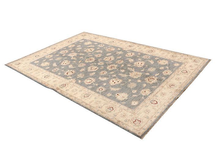 Silver Ziegler 5' 6 x 7' 11 - No. 68132 - ALRUG Rug Store