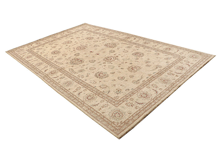 Antique White Ziegler 6' 6 x 10' 1 - No. 68133 - ALRUG Rug Store
