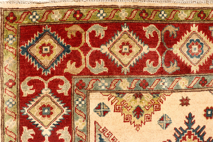 Navajo White Kazak 6' 7 x 9' 7 - No. 68262 - ALRUG Rug Store