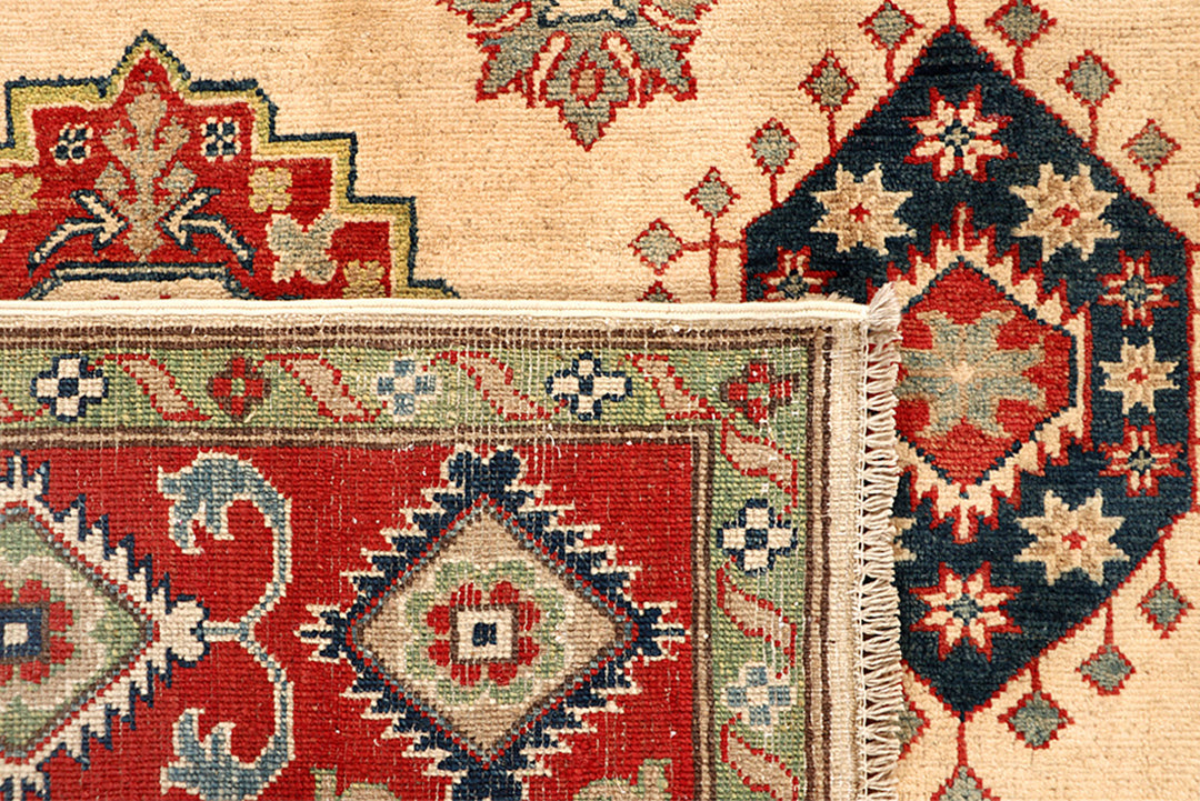 Navajo White Kazak 6' 7 x 9' 7 - No. 68262 - ALRUG Rug Store