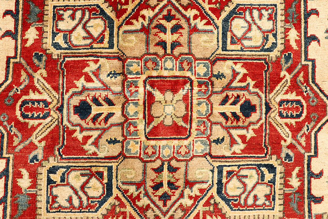 Navajo White Kazak 5' 6 x 7' 11 - No. 68265 - ALRUG Rug Store