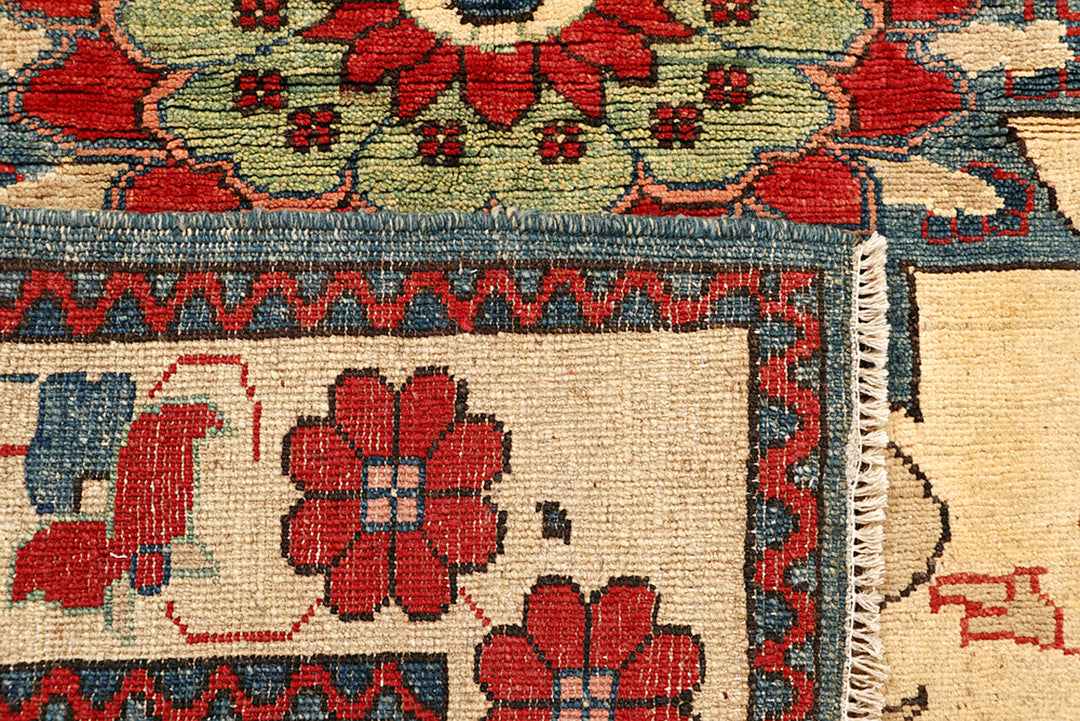Navajo White Kazak 4' 11 x 6' 8 - No. 68272 - ALRUG Rug Store