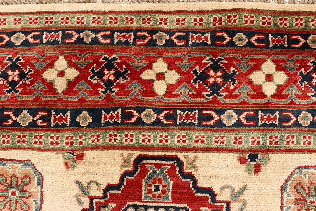 Blanched Almond Kazak 5' 1 x 7' - No. 68274 - ALRUG Rug Store