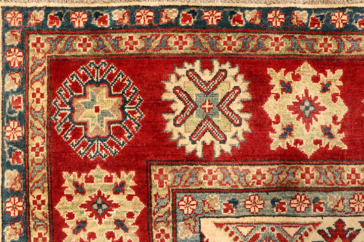 Navajo White Kazak 9' 7 x 12' 7 - No. 68323 - ALRUG Rug Store