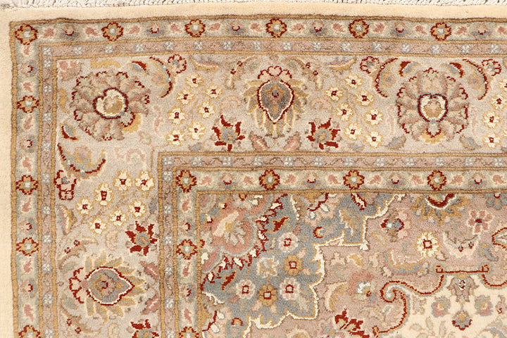 Blanched Almond Kashan 5' 7 x 8' 2 - No. 68328 - ALRUG Rug Store