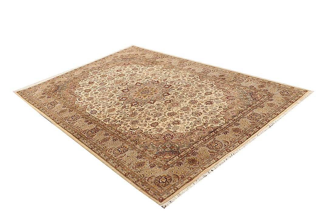 Blanched Almond Kashan 5'  7" x 8'  2" - No. QA19434