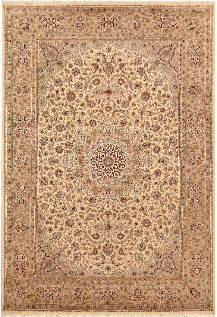 Blanched Almond Isfahan 5' 7 x 8' - No. 68330 - ALRUG Rug Store