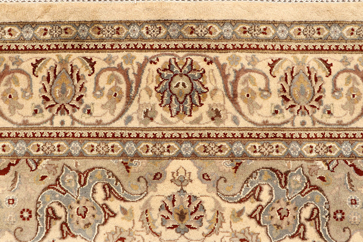 Blanched Almond Isfahan 5' 6 x 8' 3 - No. 68331 - ALRUG Rug Store