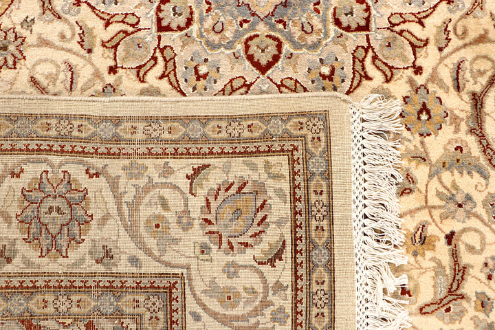 Blanched Almond Isfahan 5' 6 x 8' 3 - No. 68331 - ALRUG Rug Store