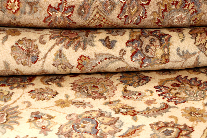 Blanched Almond Isfahan 5' 8 x 7' 10 - No. 68337 - ALRUG Rug Store