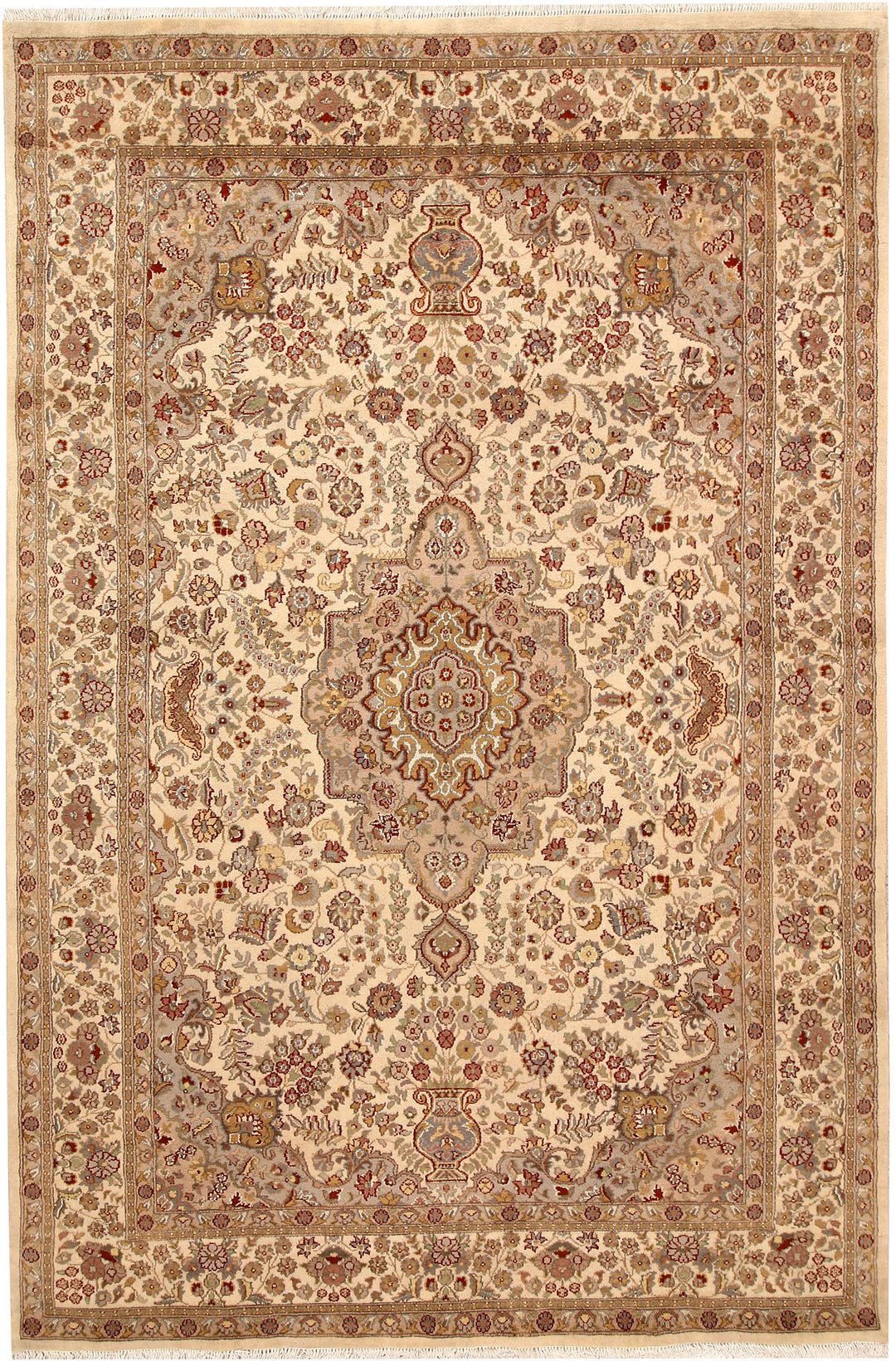 Blanched Almond Isfahan 5' 6 x 8' 3 - No. 68338 - ALRUG Rug Store