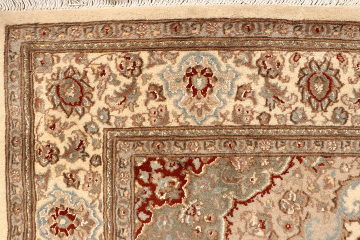 Blanched Almond Isfahan 5' 6 x 8' 4 - No. 68340 - ALRUG Rug Store