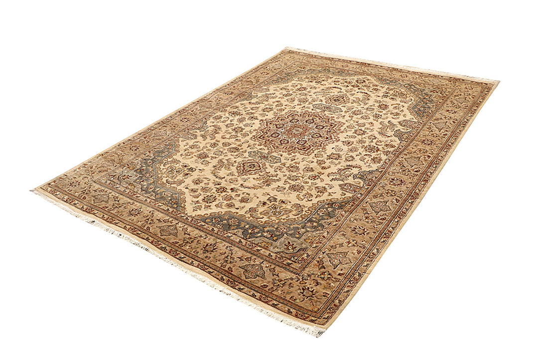 Navajo White Isfahan 5'  7" x 8' " - No. QA74244