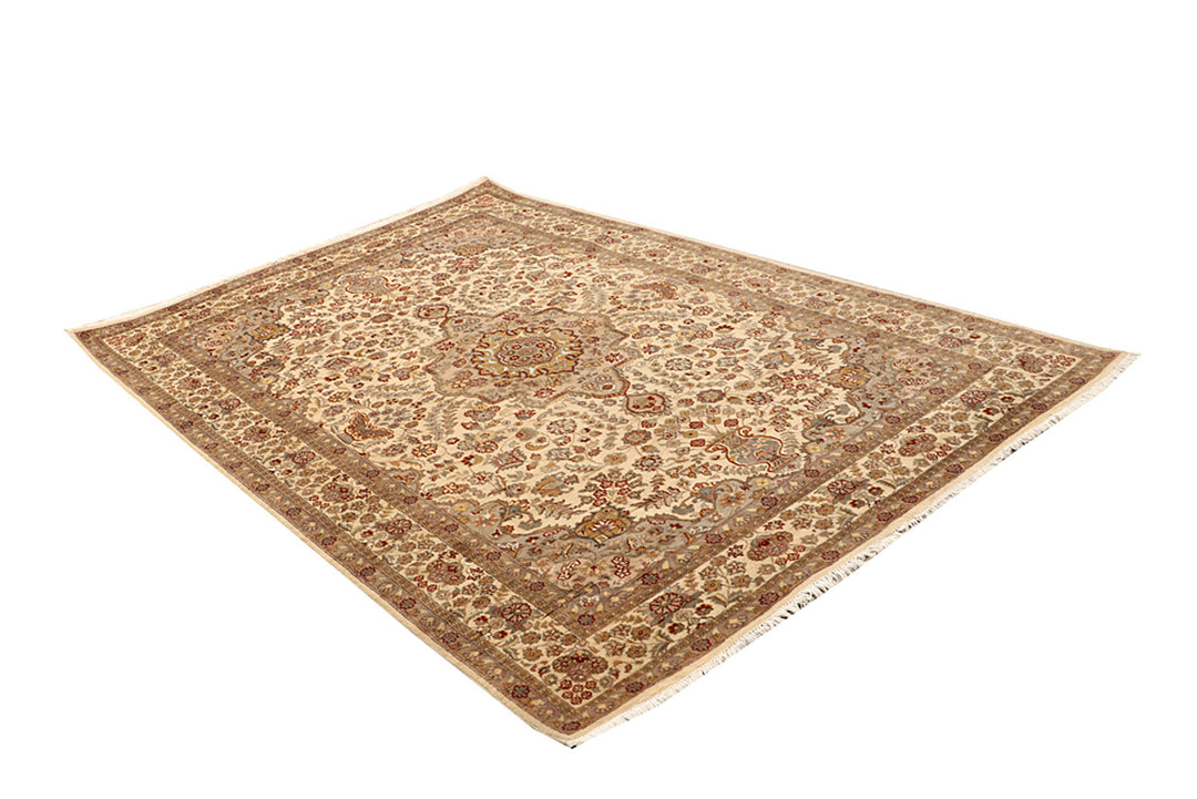 Blanched Almond Isfahan 5'  7" x 8'  7" - No. QA94815