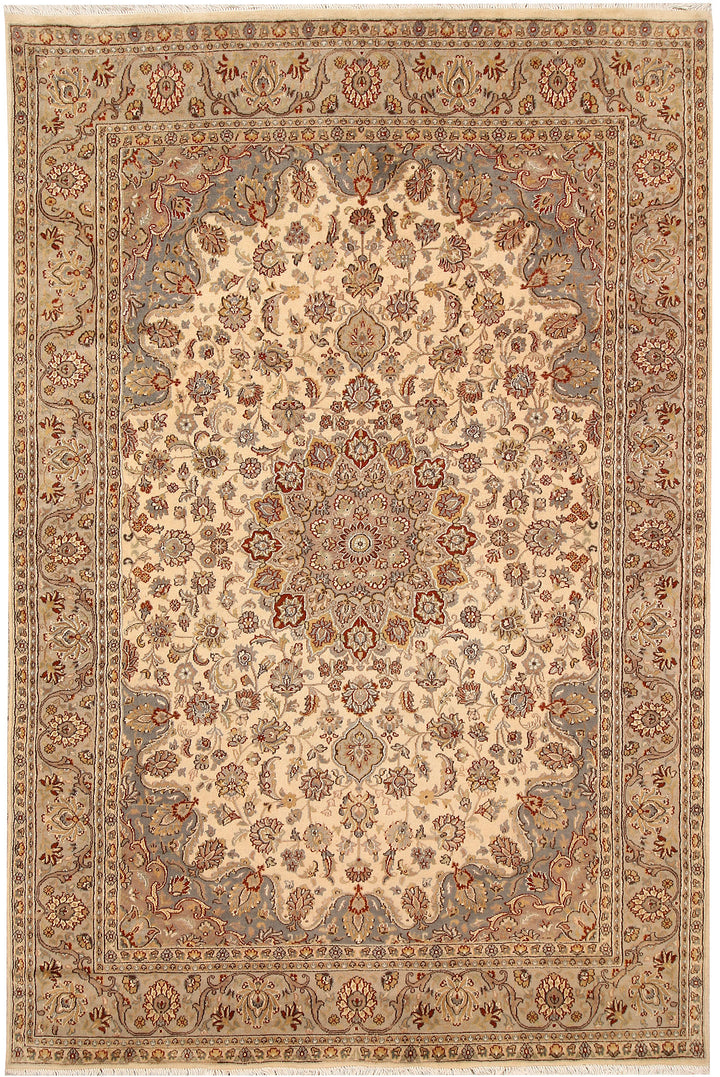 Blanched Almond Isfahan 5' 7 x 8' 4 - No. 68348 - ALRUG Rug Store