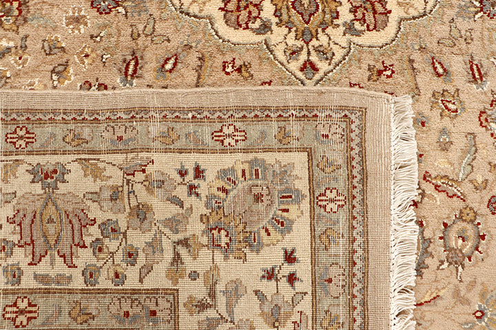 Burlywood Kashan 5'  7" x 8'  4" - No. QA16351