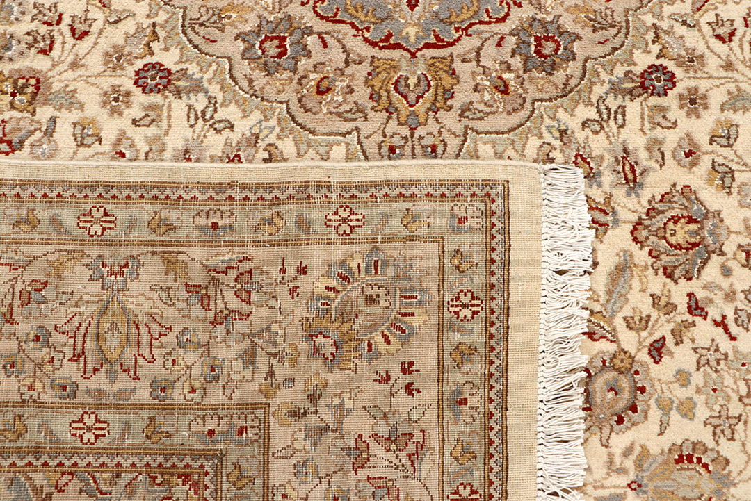 Bisque Isfahan 5'  8" x 8'  3" - No. QA51540