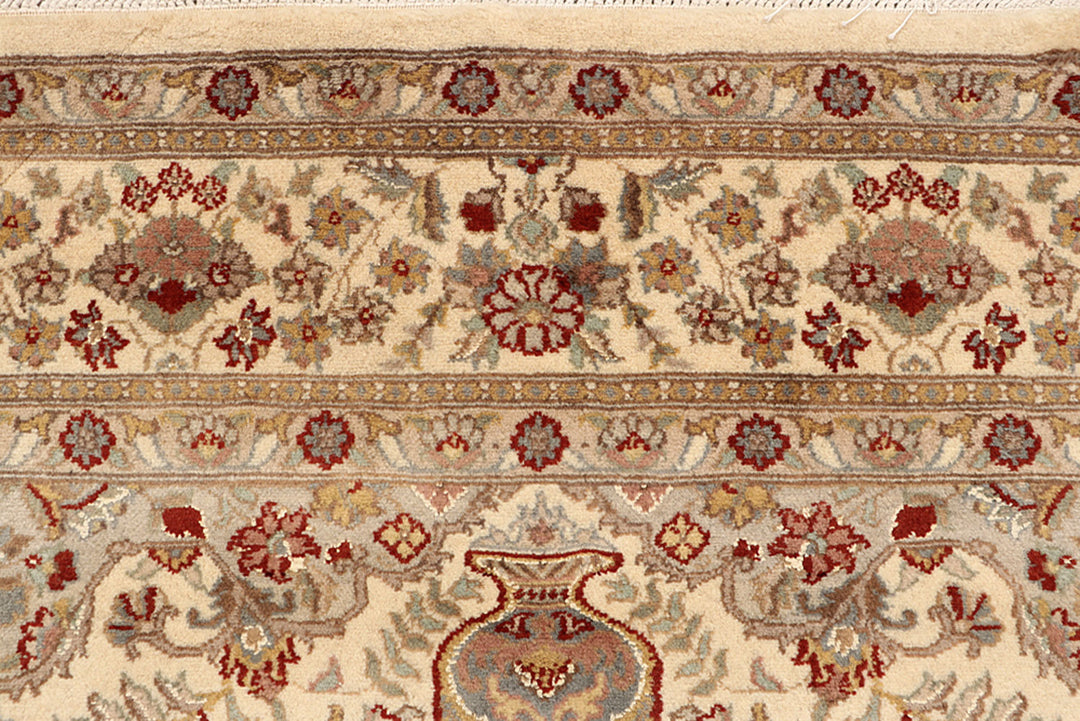 Bisque Isfahan 5'  7" x 8'  3" - No. QA39905
