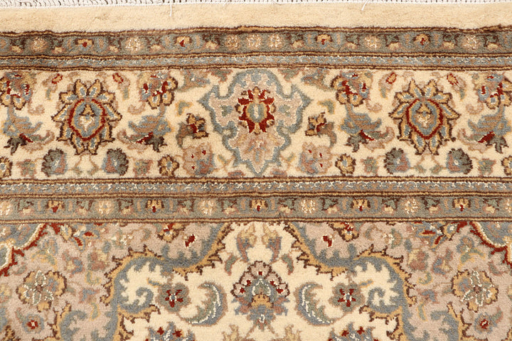 Bisque Kirman 5' 6 x 8' 1 - No. 68358 - ALRUG Rug Store