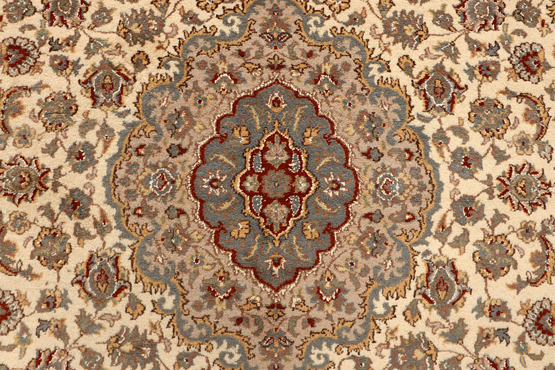 Bisque Kirman 5'  6" x 8'  1" - No. QA35932