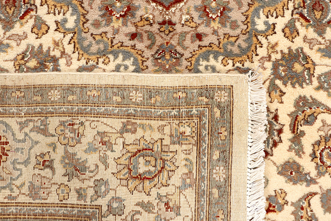 Bisque Kirman 5'  6" x 8'  1" - No. QA35932