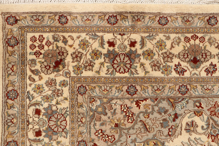 Bisque Isfahan 5'  7" x 8'  2" - No. QA52345