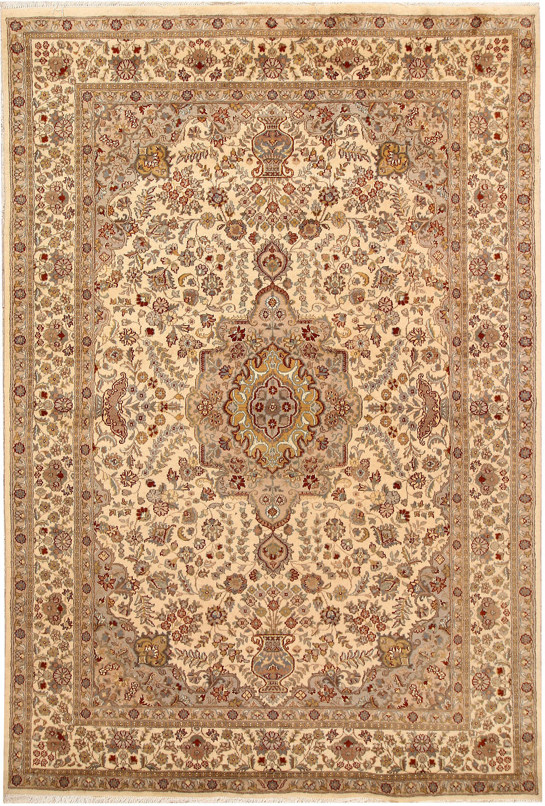 Bisque Isfahan 5' 7 x 8' 2 - No. 68361 - ALRUG Rug Store