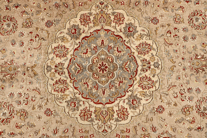 Tan Kashan 5'  7" x 8'  3" - No. QA14584