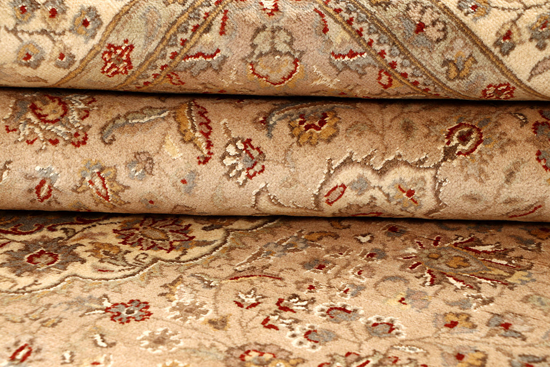 Tan Kashan 5'  7" x 8'  3" - No. QA14584