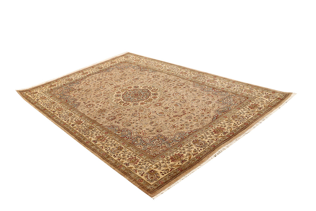 Tan Kashan 5'  7" x 8'  3" - No. QA14584