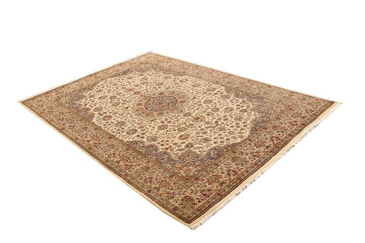 Bisque Kashan 5' 8 x 8' 3 - No. 68364 - ALRUG Rug Store