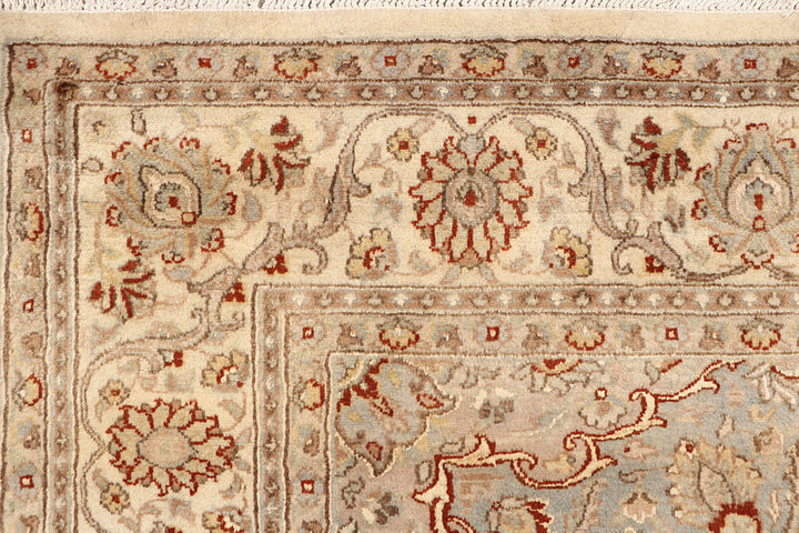 Bisque Isfahan 5' 7 x 8' 3 - No. 68366 - ALRUG Rug Store