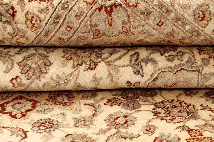 Bisque Isfahan 5' 7 x 8' 3 - No. 68366 - ALRUG Rug Store