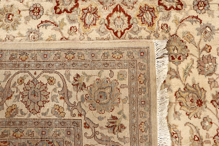 Bisque Isfahan 5' 7 x 8' 3 - No. 68366 - ALRUG Rug Store