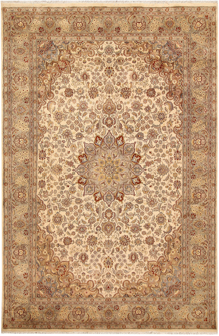 Bisque Kashan 5' 6 x 8' 4 - No. 68367 - ALRUG Rug Store