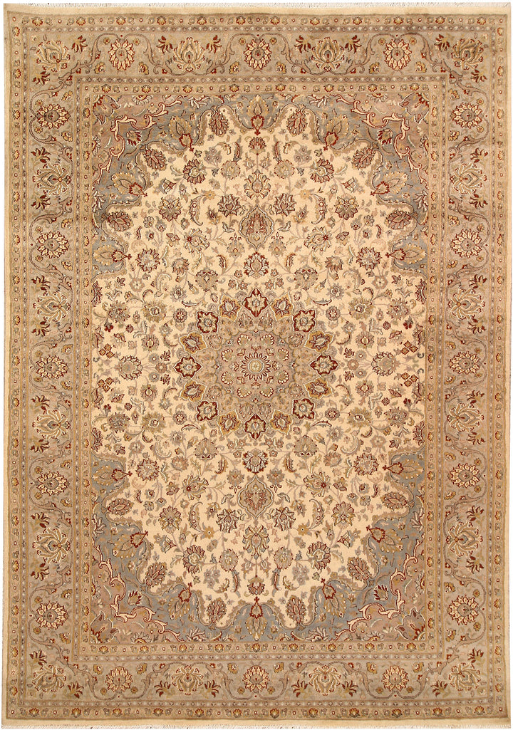 Bisque Isfahan 5' 7 x 8' 2 - No. 68368 - ALRUG Rug Store