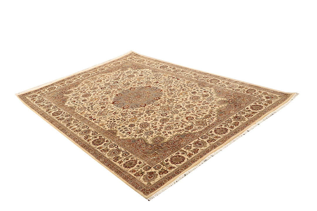 Bisque Isfahan 5'  7" x 7'  10" - No. QA11252
