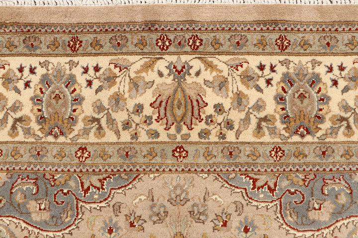 Tan Isfahan 5'  8" x 8'  2" - No. QA21753