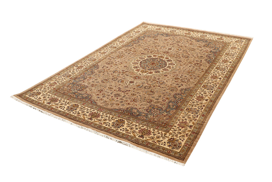 Tan Isfahan 5'  8" x 8'  2" - No. QA21753