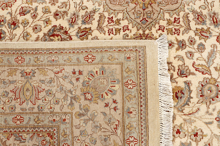 Blanched Almond Isfahan 5' 7 x 8' 2 - No. 68376 - ALRUG Rug Store